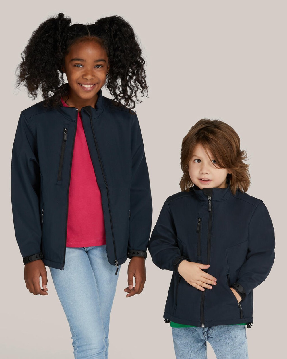Softshells SG CLOTHING Signature Tagless Softshell Jacket Kids voor bedrukking &amp; borduring