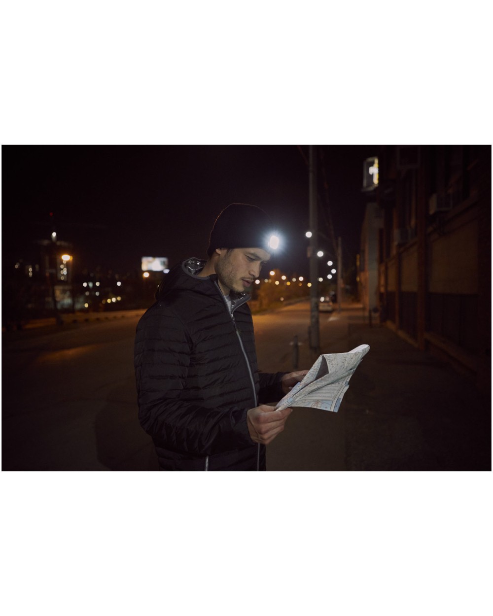 ELEVATE Mighty Mütze mit LED Licht Mützen personalisierbar