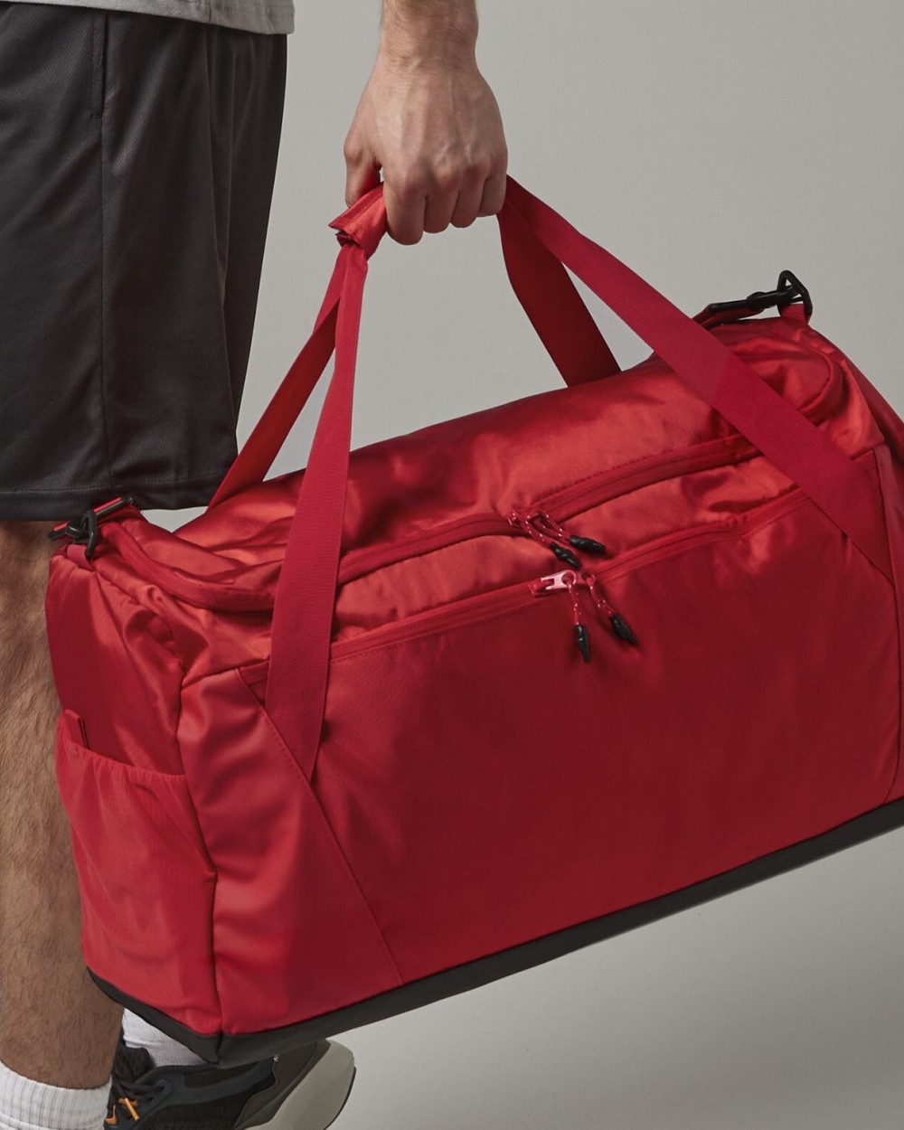 Tassen & Zakken QUADRA MULTI-SPORT LOCKER HOLDALL voor bedrukking &amp; borduring