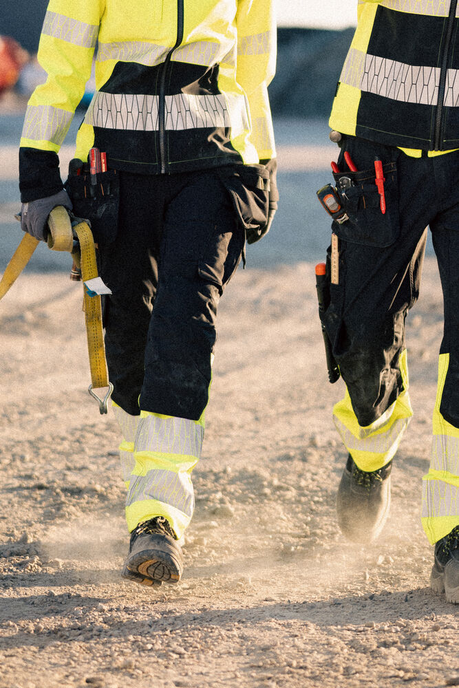 Softshells personnalisable JOBMAN 1376 Veste Softshell Haute-Visibilité