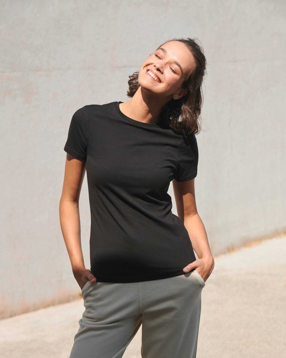 T-shirts SKINNIFIT Women's Feel Good Stretch Crew Neck T-Shirt voor bedrukking &amp; borduring