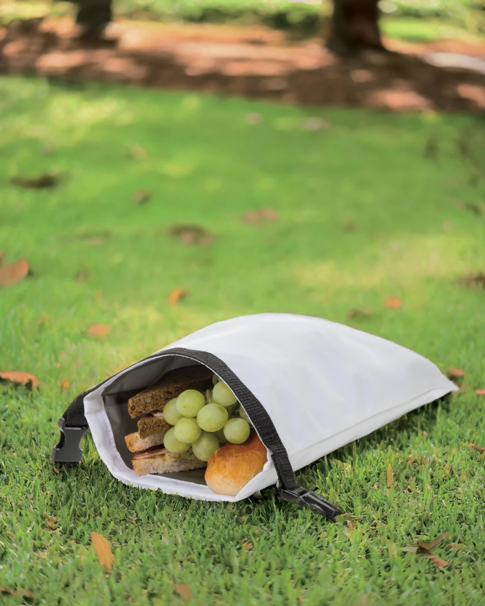 4DO Snackstrap faltbarer Lunchbag aus AWARE™ rPET 30 x 20cm Taschen personalisierbar