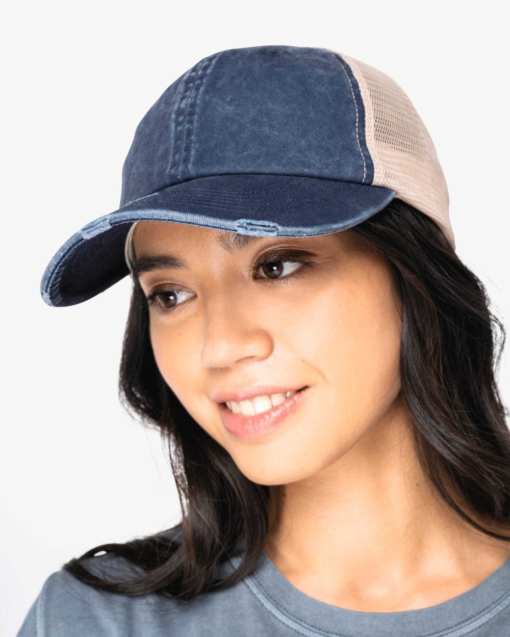 NATIVE SPIRIT Umweltfreundliche Unisex Trucker-Cap im zerrissenen Look Kappen personalisierbar