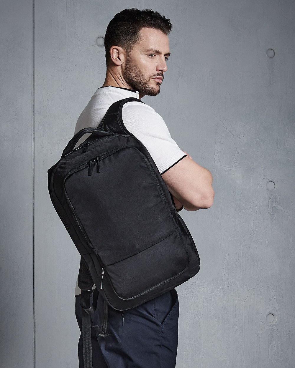 Tassen & Zakken QUADRA PITCH BLACK 24 HOUR BACKPACK voor bedrukking &amp; borduring