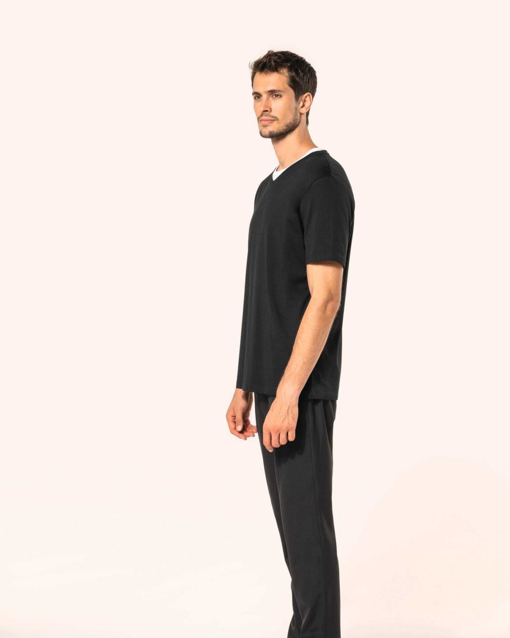 KARIBAN Supima® Herren-T-Shirt mit V-Ausschnitt und kurzen Ärmeln T-Shirts personalisierbar