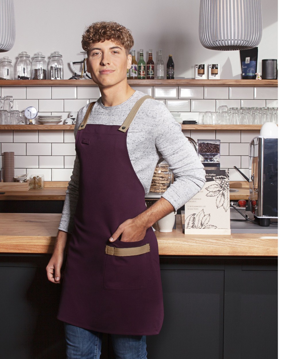 Schorten KARLOWSKY BIB APRON URBAN-LOOK WITH CROSS STRAPS AND POCKET voor bedrukking &amp; borduring