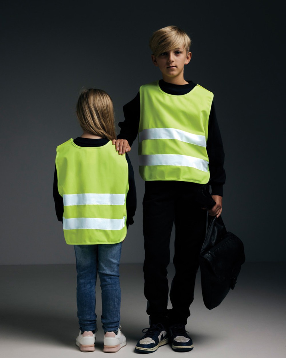 4DO Sicherheitsweste aus GRS recyceltem PET 3-6 Jahre Warnwesten personalisierbar