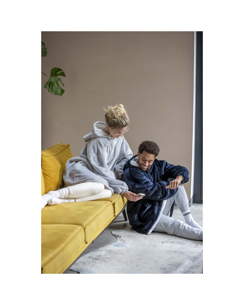 Fleecedekens 4DO Denali GRS hoodie deken voor bedrukking &amp; borduring