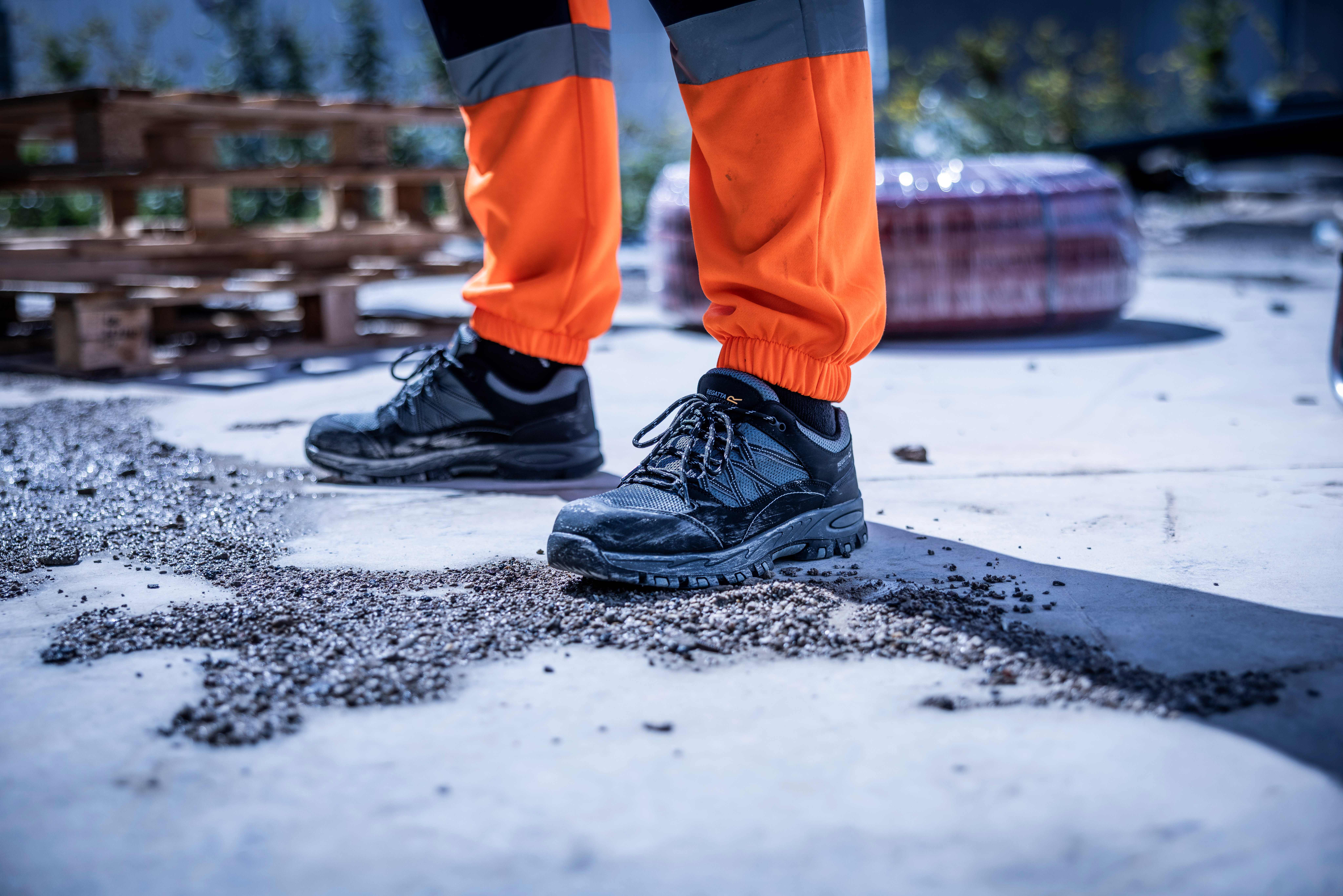 Accessoires personnalisable REGATTA Sandstone SB Safety Trainer