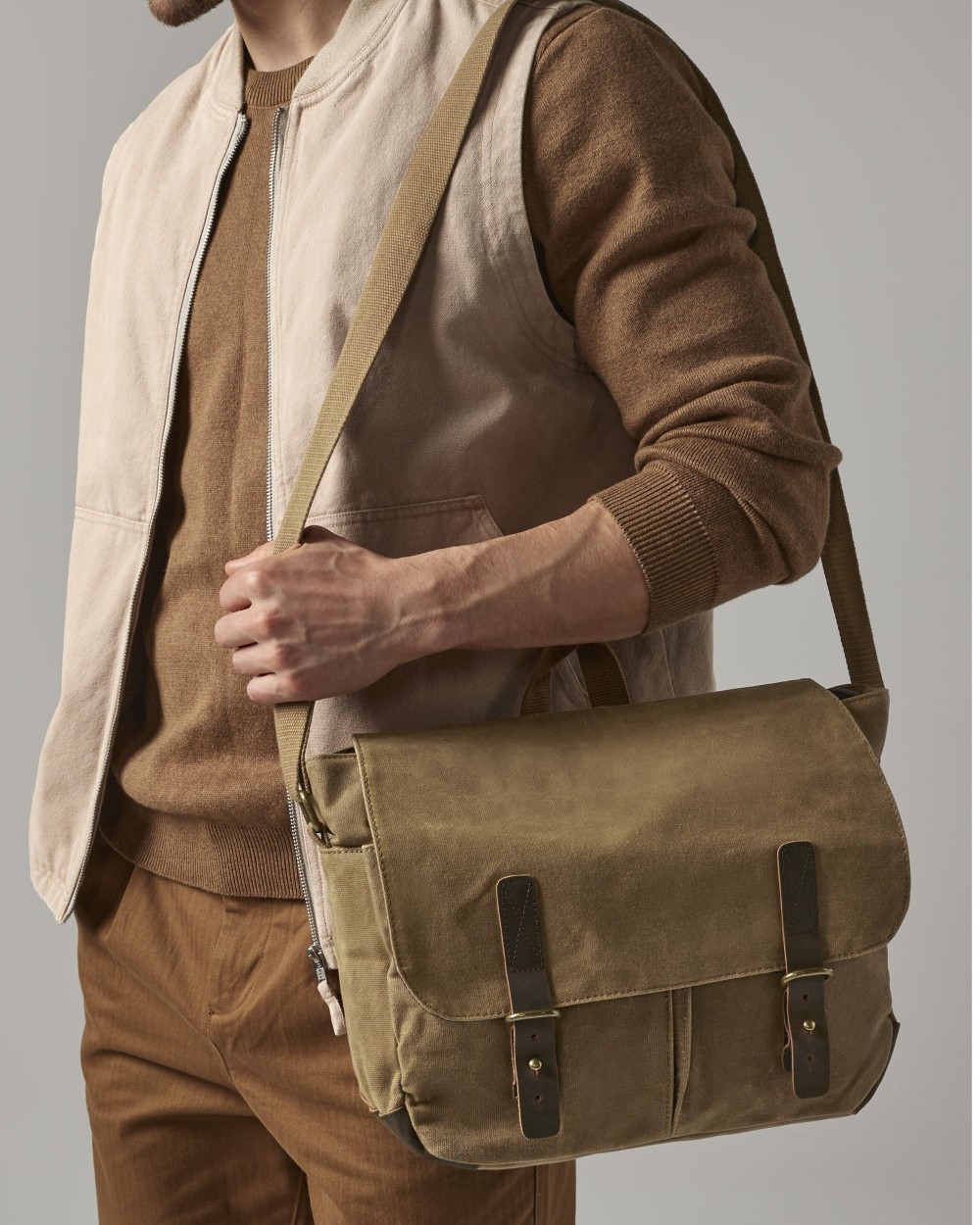 Tassen & Zakken QUADRA HERITAGE WAXED CANVAS MESSENGER voor bedrukking &amp; borduring