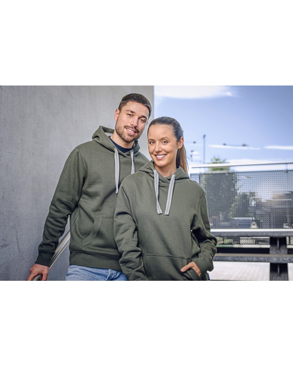 Sweaters & hoodies HRM Unisex Sweat Hoody voor bedrukking &amp; borduring