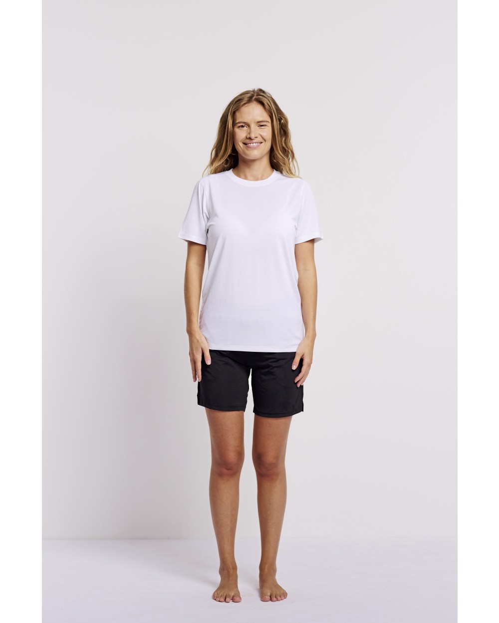 NEUTRAL Recycled Performance Shorts Hosen personalisierbar