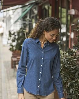 WOMEN'S DENIM SHIRT