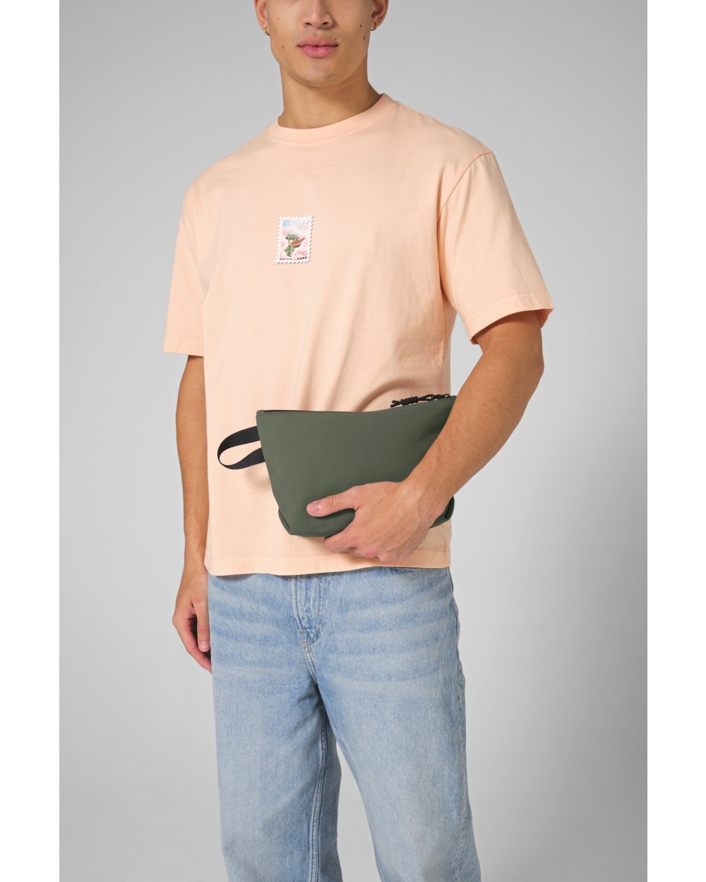 Tassen & Zakken BAG BASE MINIMAL LIFESTYLE POUCH voor bedrukking &amp; borduring