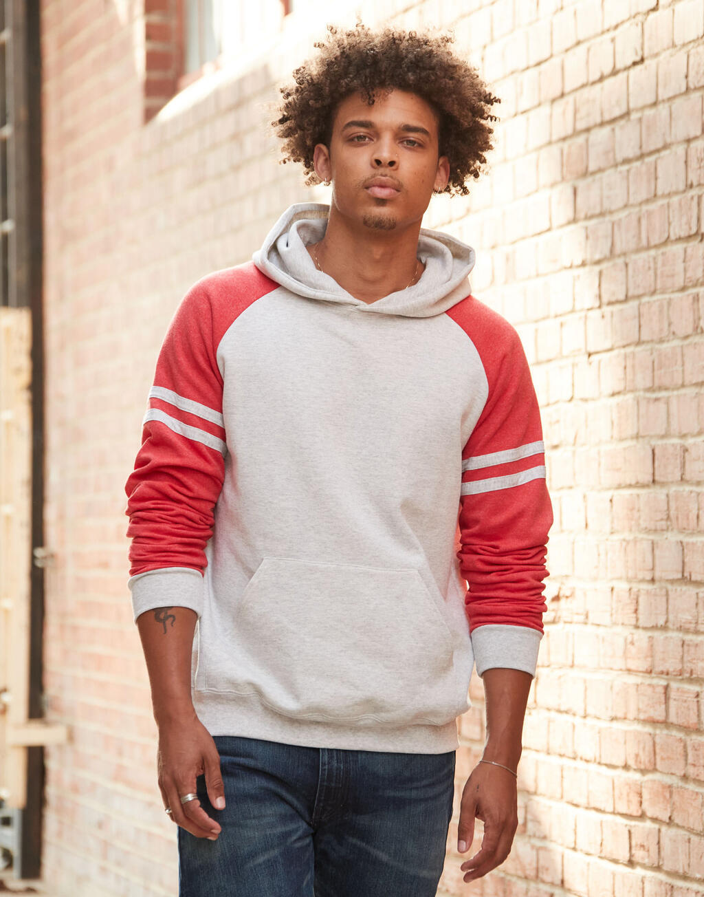 Sweaters & hoodies JERZEES NuBlend Varsity Colour-Block Hooded Sweatshirt voor bedrukking &amp; borduring