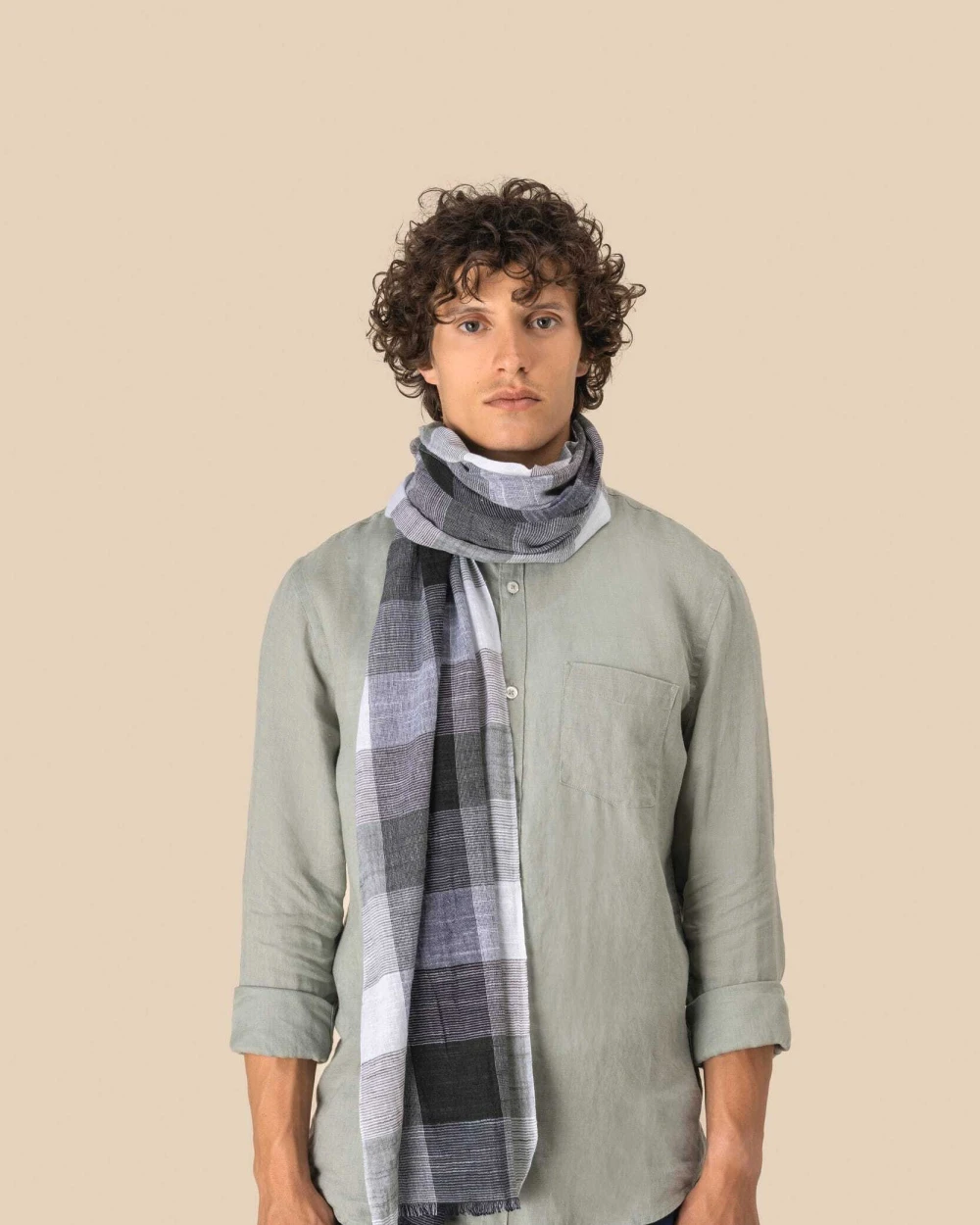 SPASSO Kariertes Unisex-Schal Schals personalisierbar