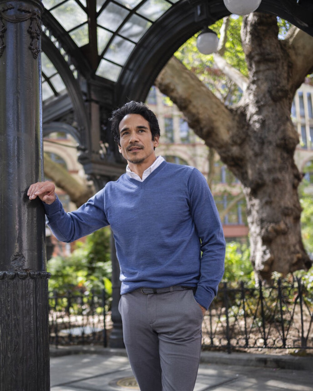 Pulls personnalisable CUTTER & BUCK Everett V-neck men