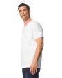 GILDAN Softstyle Euro Fit Adult V-Neck T-Shirt T-Shirts personalisierbar