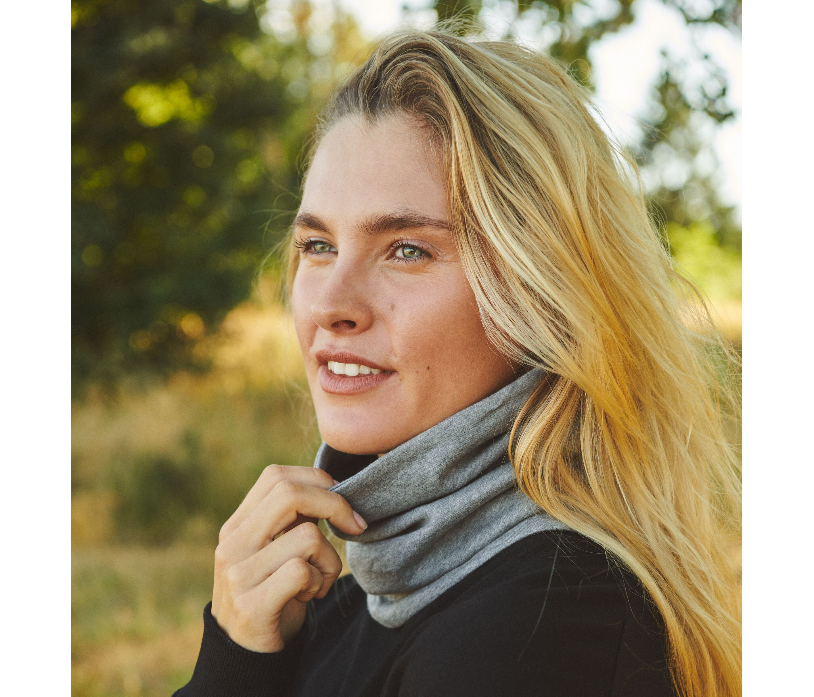 NEUTRAL TUBE SCARF Schals personalisierbar