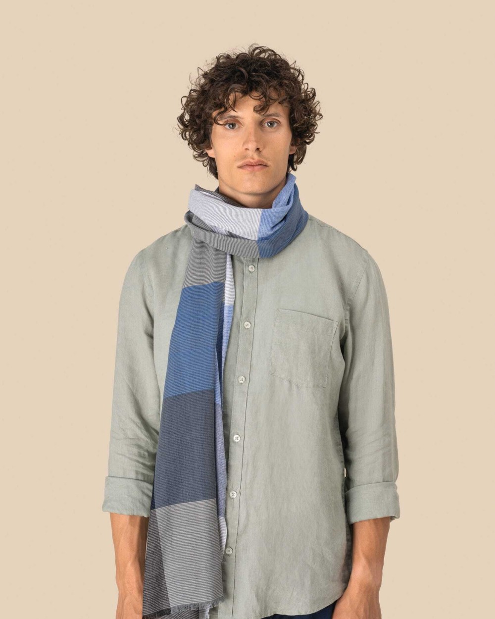 SPASSO Kariertes Unisex-Schal Schals personalisierbar