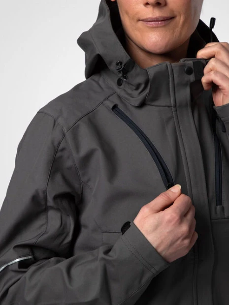 Softshells à personnaliser PROJOB 3413 SOFTSHELL PRIO DOUBLEE FEMME A CAPUCHE 