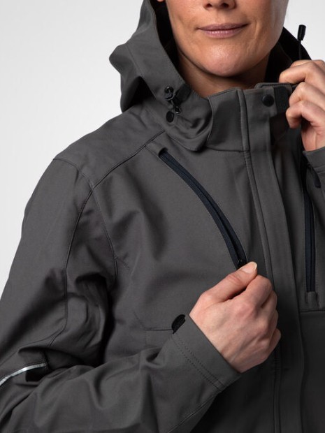 Softshells à personnaliser PROJOB 3413 SOFTSHELL PRIO DOUBLEE FEMME A CAPUCHE 