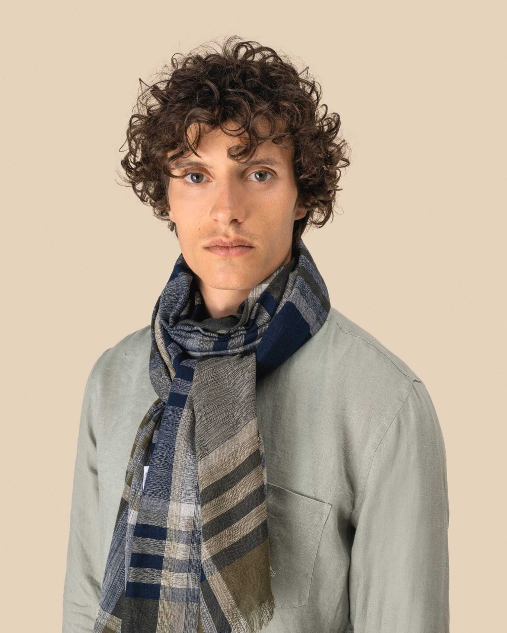 SPASSO Gestreiftes und kariertes Unisex-Schal Schals personalisierbar