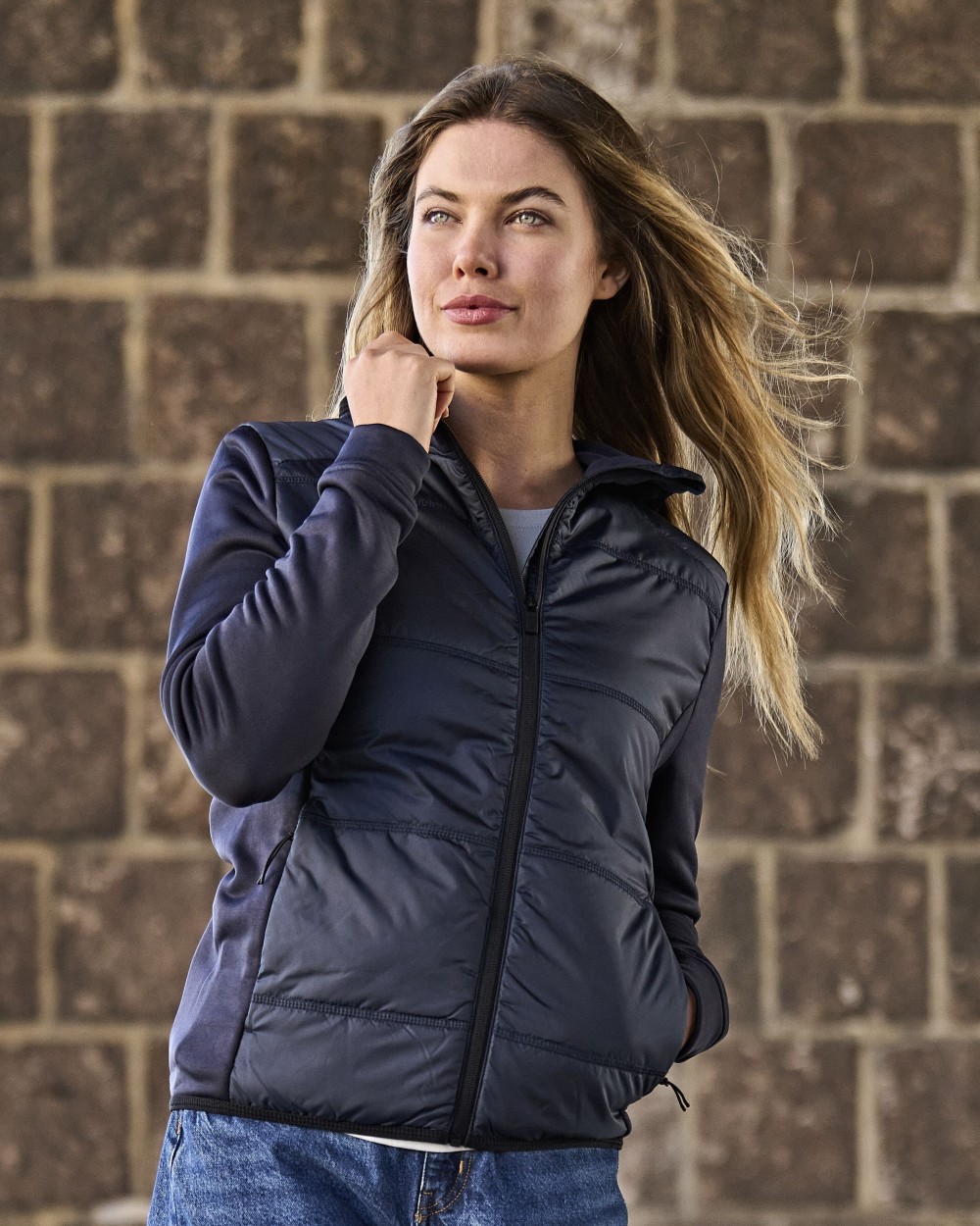 Vestes personnalisable TEE JAYS WOMENS HYBRID-STRETCH HOODED JACKET