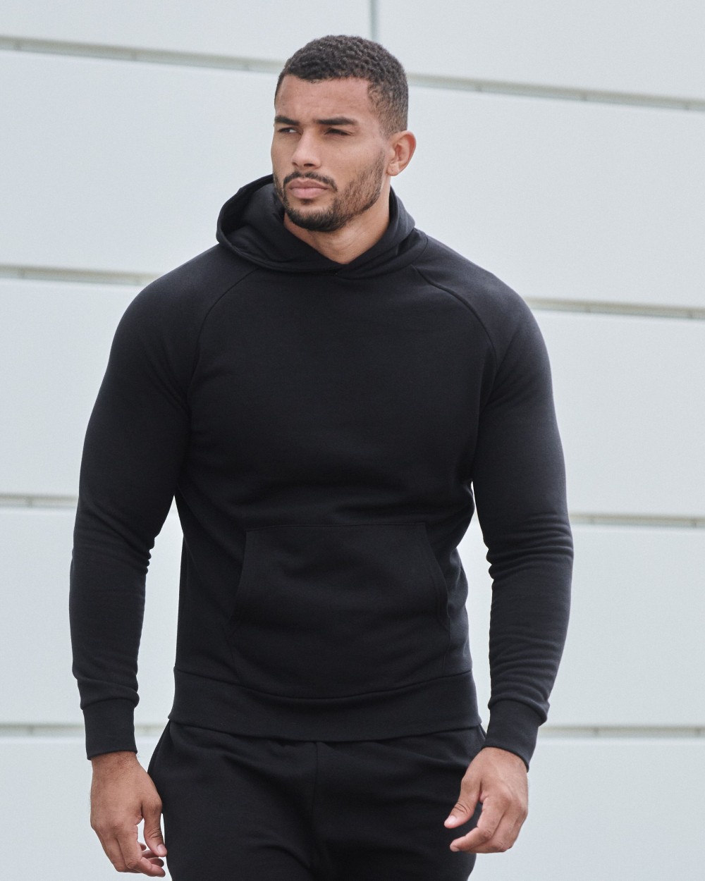 Sweaters & hoodies TOMBO UNISEX ATHLEISURE HOODIE voor bedrukking &amp; borduring