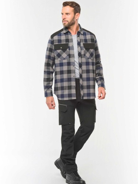 Chemises à personnaliser WK. DESIGNED TO WORK Chemise à carreaux avec poches homme 