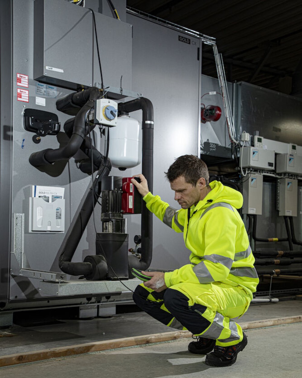 Broeken PROJOB 6570 SIGNALISATIE STRETCHBROEK MET KNIEZAKKEN EN SPIJKERZAKKEN EN ISO 20471 KLASSE 2 voor bedrukking &amp; borduring