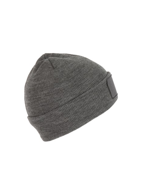 K-UP Bonnet recyclé avec patch et doublure Thinsulate™ /api/colors/5fcefcdd-901a-471b-86f6-fd6b6c59cd10 personnalisable