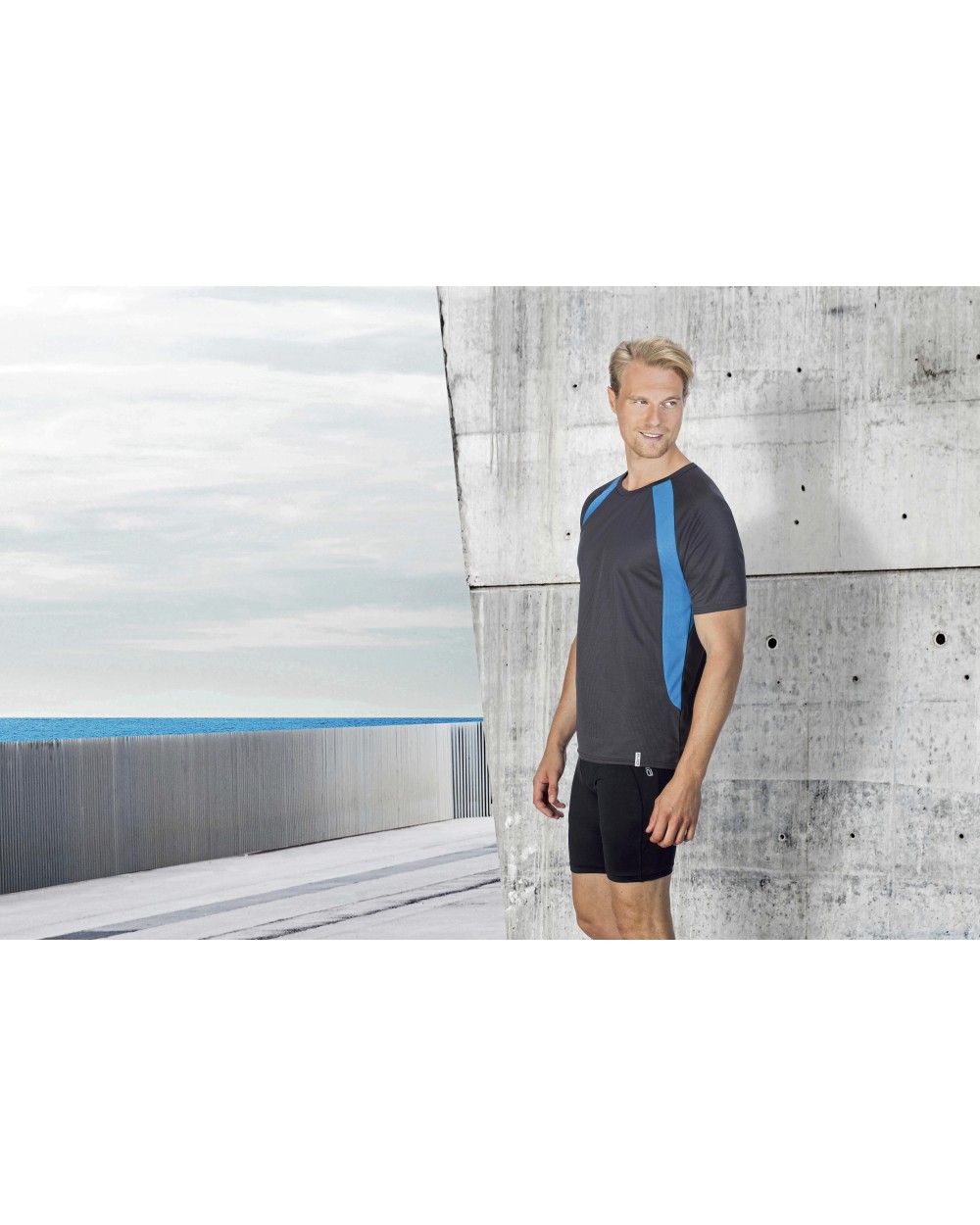 CONA Pace Tech Tee T-Shirts personalisierbar