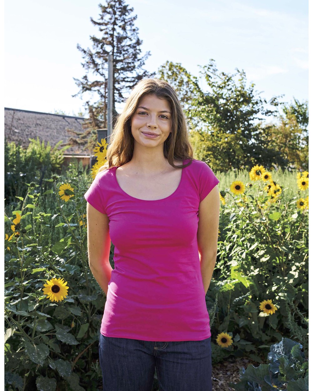 NEUTRAL Ladies Roundneck T-Shirt T-Shirts personalisierbar