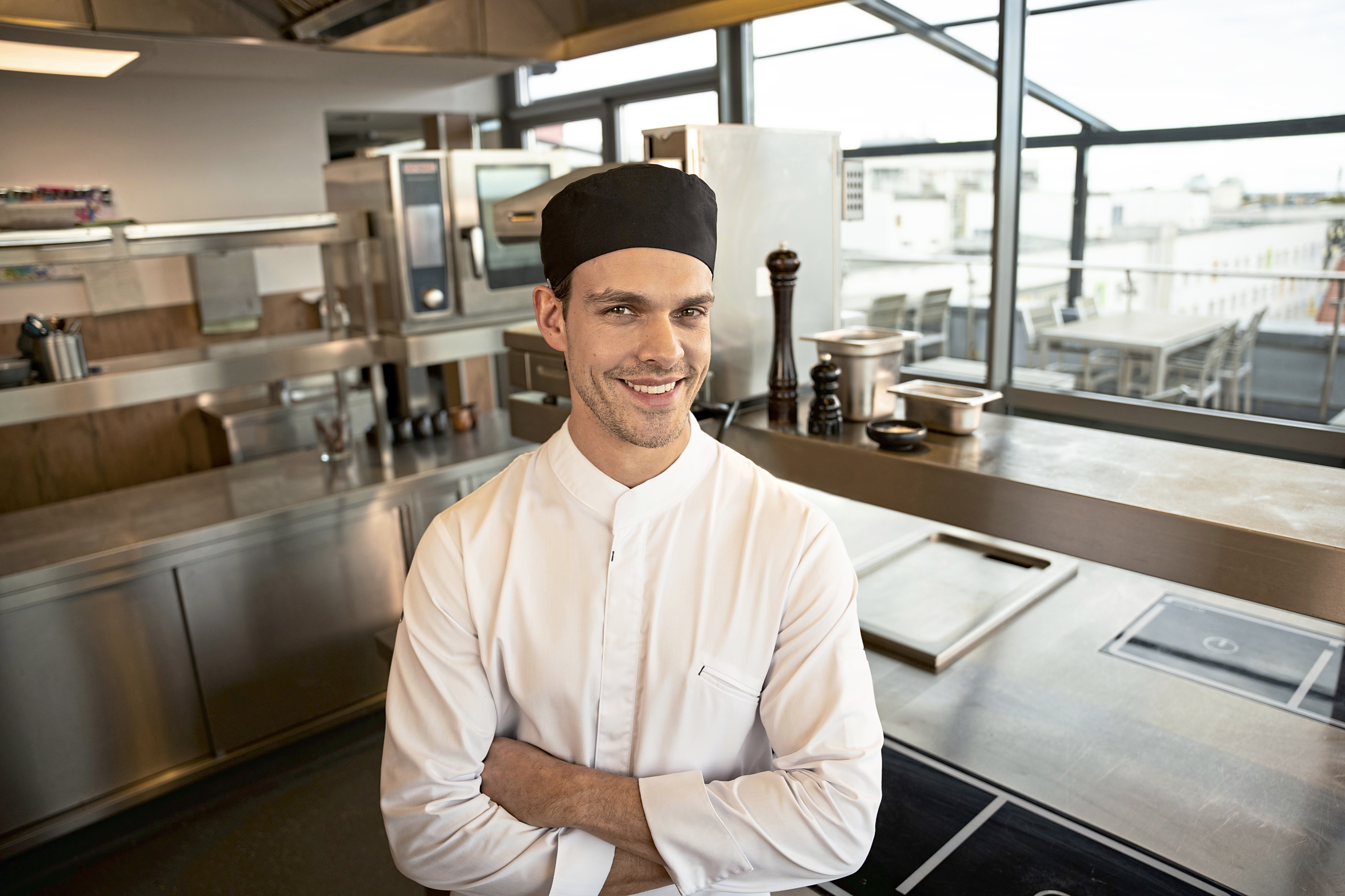 KARLOWSKY Beanie With Mesh Insert Mützen personalisierbar