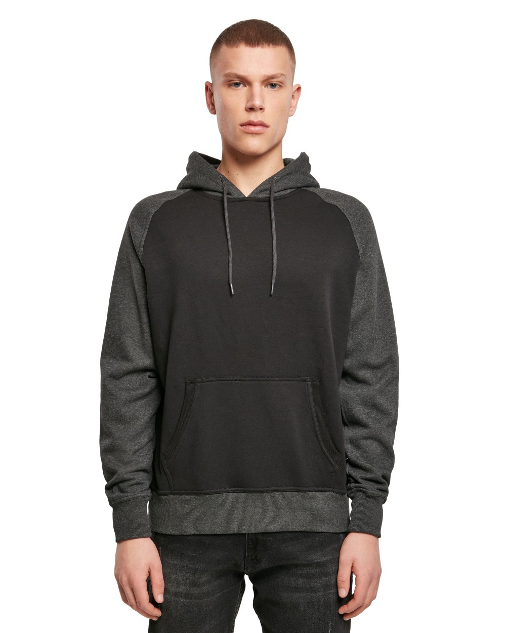 Sweaters & hoodies BUILD YOUR BRAND RAGLAN HOODY voor bedrukking &amp; borduring