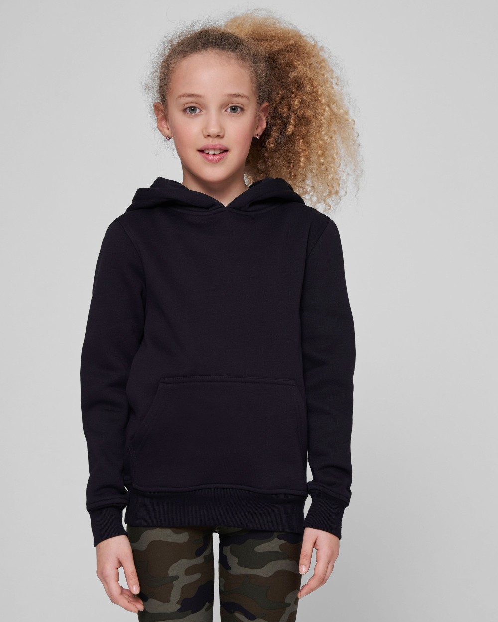 Sweaters & hoodies BUILD YOUR BRAND BASIC KIDS HOODY voor bedrukking &amp; borduring
