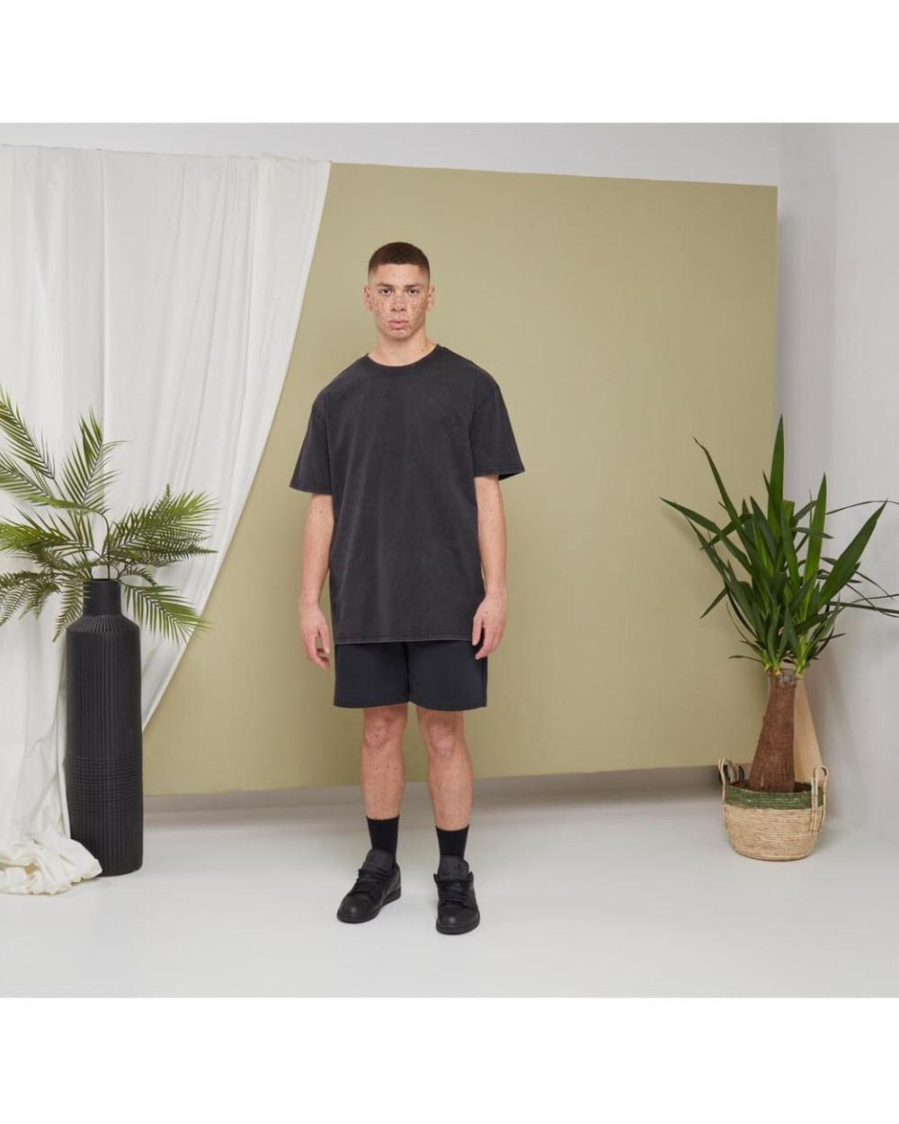 T-shirts BUILD YOUR BRAND ACID WASHED HEAVY OVERSIZE TEE voor bedrukking &amp; borduring