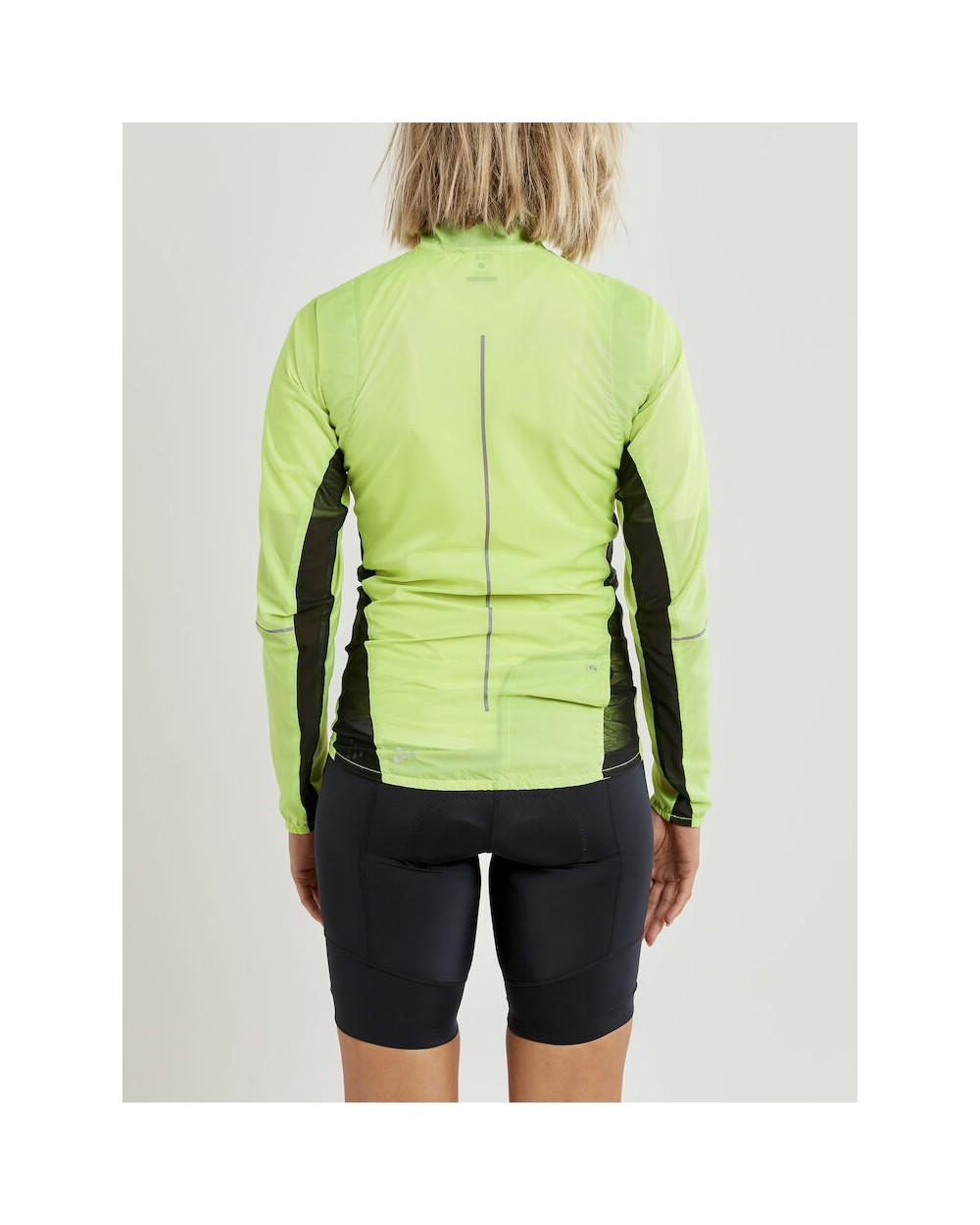 CRAFT Adv Essence Light Wind Jacket W Jacken personalisierbar