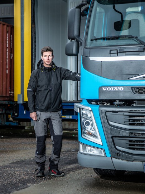 Softshells à personnaliser PROJOB 3406 VESTE PRIO SOFTSHELL CAPUCHE 