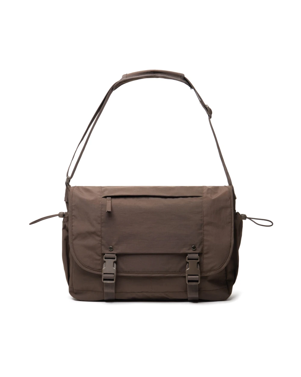 Tassen & Zakken 4DO KENTO URBAN RCS recycled nylon 15.6 inch Messenger voor bedrukking &amp; borduring