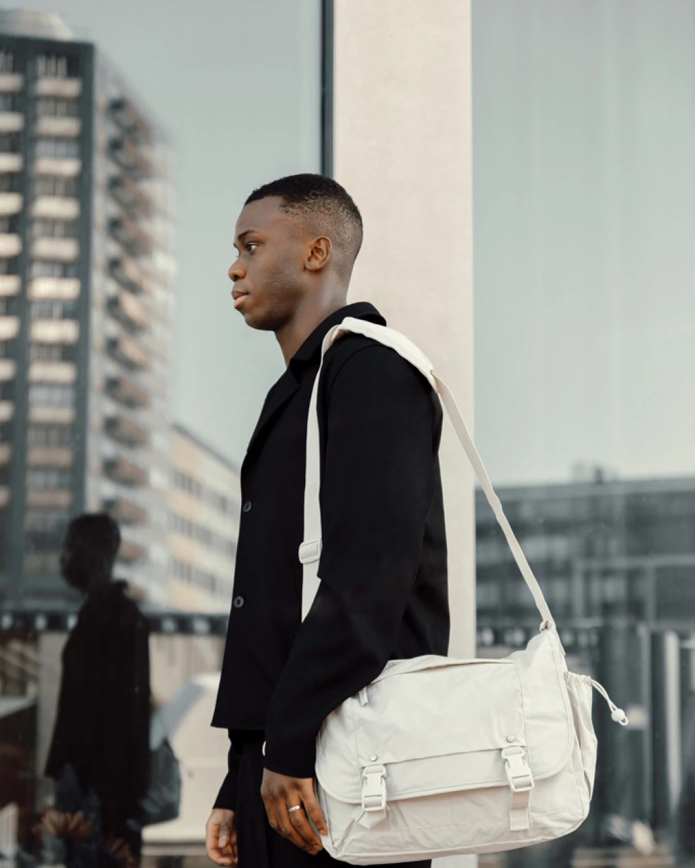 Sacs & Bagagerie personnalisable 4DO Sac messager ordinateur 15,6 pouces en nylon RCS KENTO URBAN