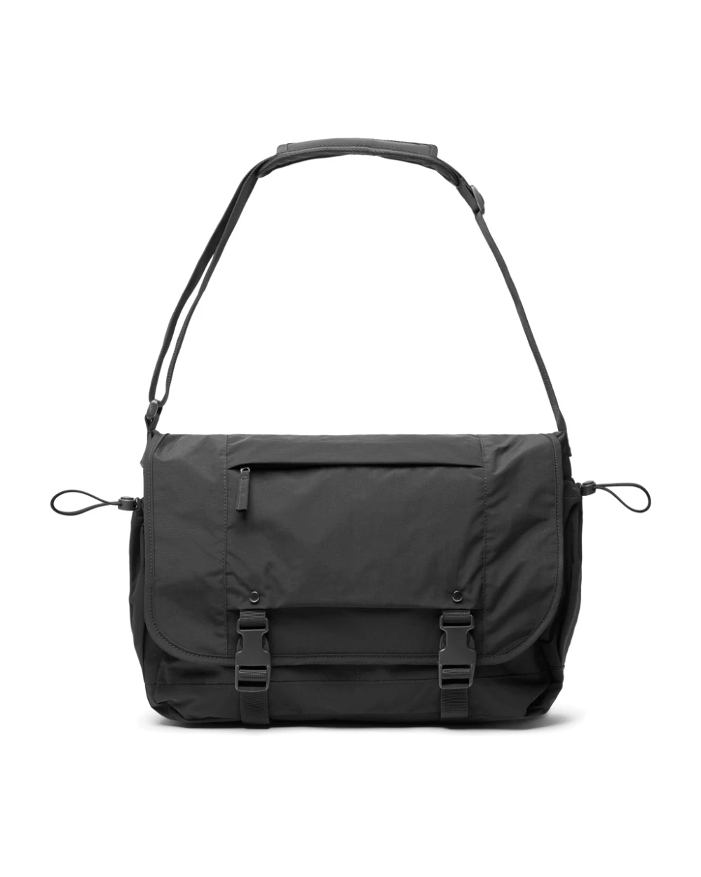 4DO KENTO URBAN 15,6" Messenger aus RCS recyceltem Nylon Taschen personalisierbar