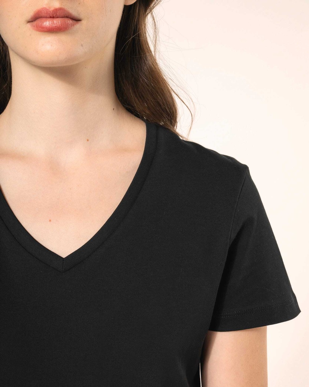 T-shirts KARIBAN Supima® dames-T-shirt V-hals korte mouwen voor bedrukking &amp; borduring