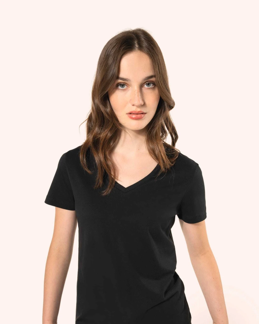 T-shirts KARIBAN Supima® dames-T-shirt V-hals korte mouwen voor bedrukking &amp; borduring
