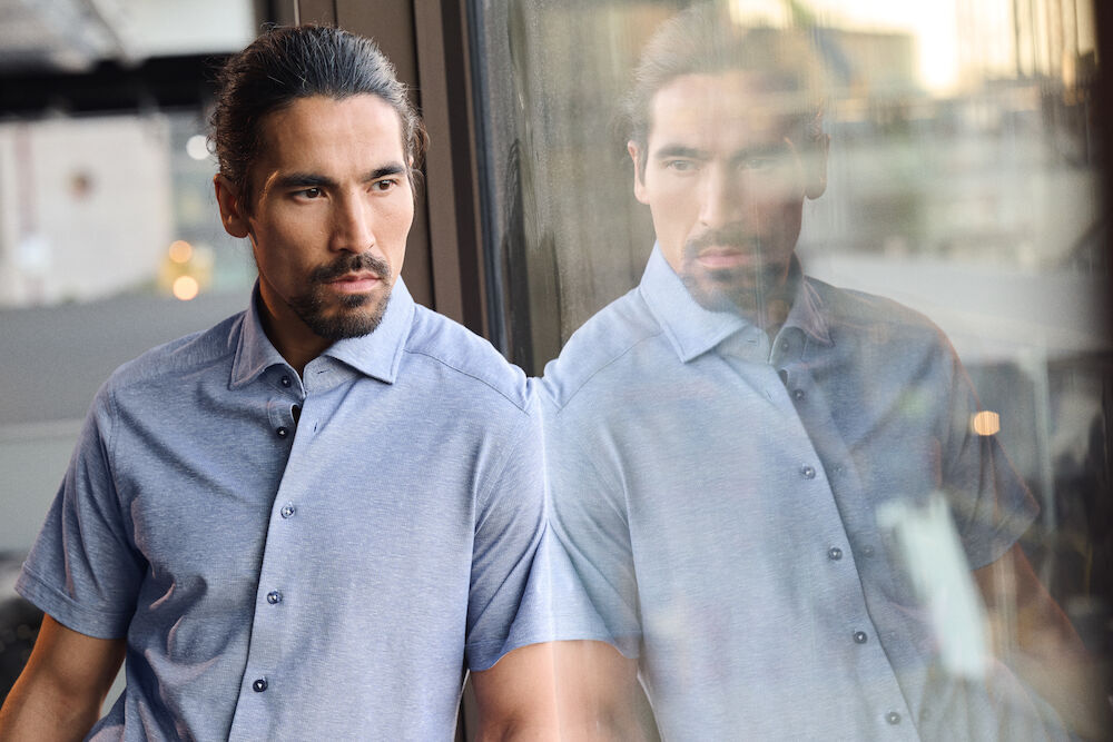 Chemises personnalisable J. HARVEST & FROST Indigo Bow 133 S/S 
Chemise Tailored Fit Hommes