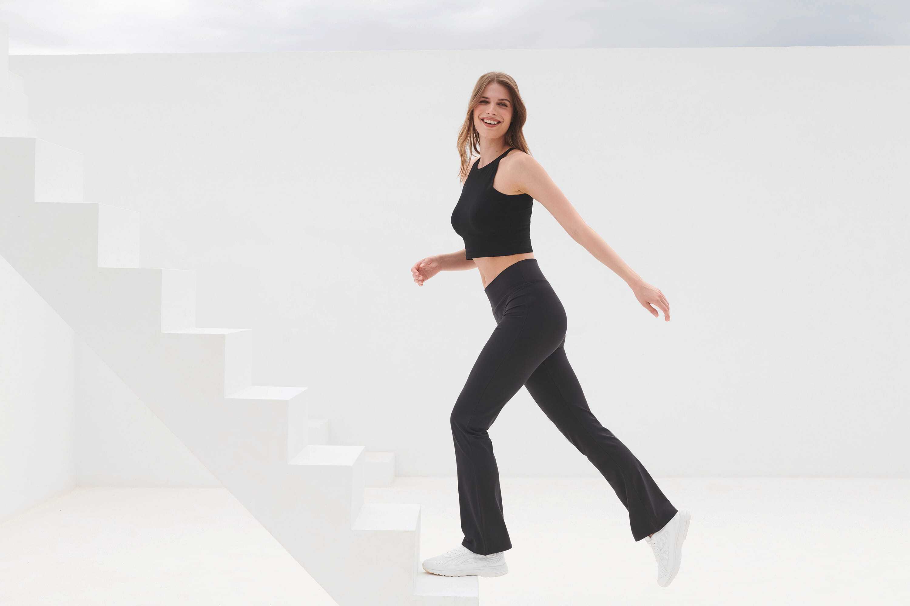 T-shirts SKINNIFIT Korte damestop voor bedrukking &amp; borduring