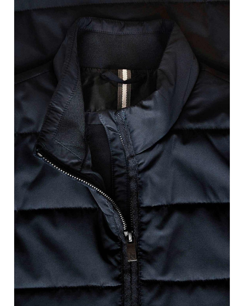 Vestes personnalisable NIMBUS Hudson pour femmes - veste sans manches à matelassage horizontal
