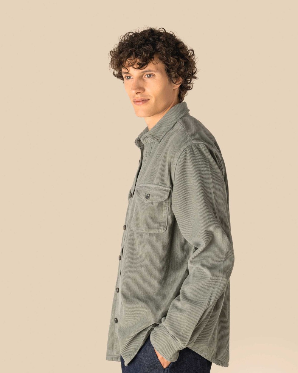 Hemden SPASSO Ecologisch verwassen herenovershirt van ribfluweel voor bedrukking &amp; borduring