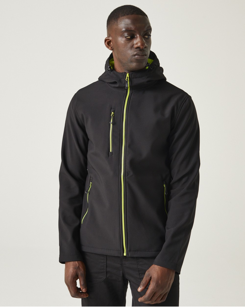 REGATTA NAVIGATE 2 LAYER HOODED SOFTSHELL JACKET Softshells personalisierbar
